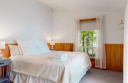 Edgewater Bluffs - Lakefront - Hot Tub - Firepit - Foto 40