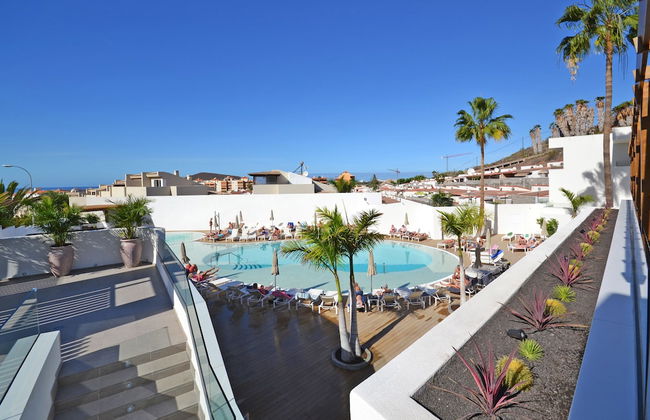 Ohasis Boutique Suites - Photo 40