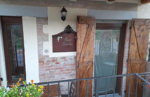 Madama Langa Country House con piscina nelle vigne - Foto 58