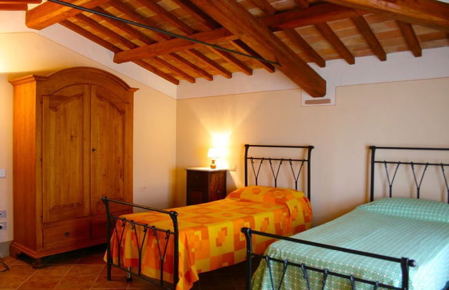 Stunning private villa for 8 guests with private pool, WIFI, TV, terrace, pets allowed and parking - Foto 6