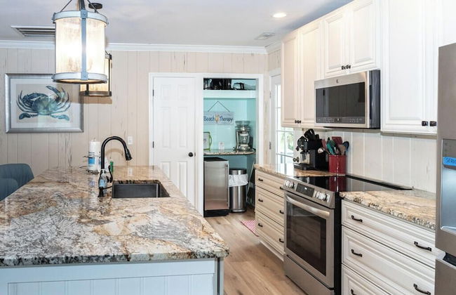 796 Marlin Dr - Photo 12