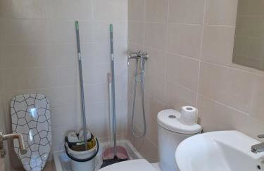 Acogedor loftcon garaje a 10min del aeropuerto e IFEMA - Foto 5