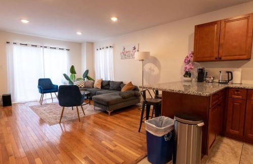 New 4 Apts-198-3 Bed Apt 1st Floor & 3 Bed Apt 2nd Floor - 1 Bed Studio Apt Ground Floor & 1 Bed Studio Apt Ground Floor near Penn Station EWR Newark NJ Airport Hospital Manhattan NYC - Foto 5