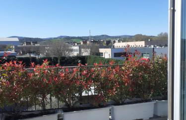 GOLD HOUSE - Photo 28