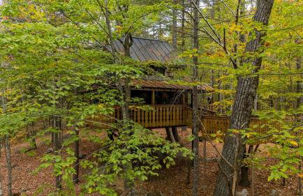 Tree House Rental Ideal for a Unique Getaway near Lake Sunapee in New Hampshire - Foto 16