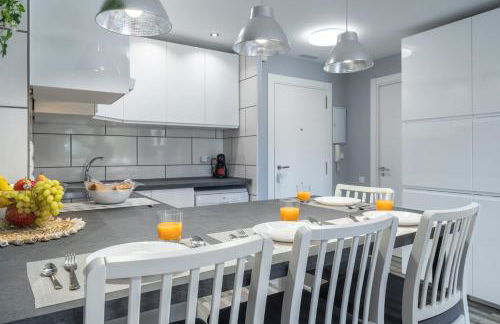 SalouRoyalCenterPoolRelax2bedPortAventuraAA12 - Foto 8