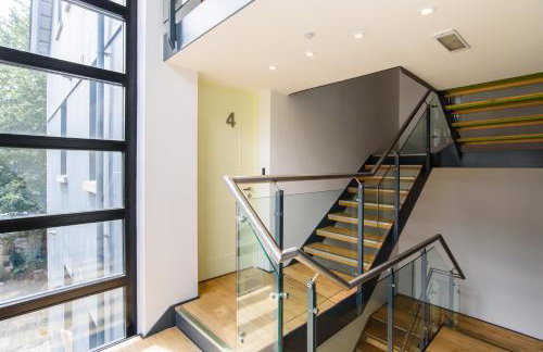 Oakfield Premier Apartments-High Speed WiFi-Smart SelfCheckIn-Central Cardiff Gem - Photo 49