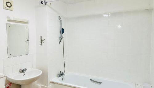 Comfortable 2-Bed Apartment - Great Links for Central London and Heathrow - Foto 5