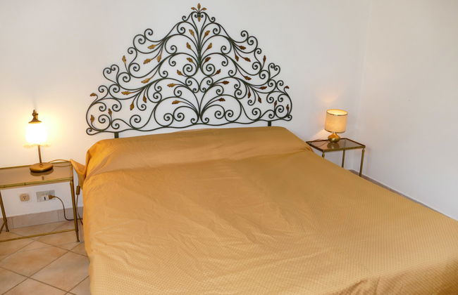 4 bedroom Apartment in Diano Castello with swimming pool and garden - Photo 12