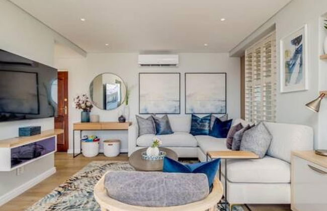 Exquisite Mouille Point Apt by Golf Course Serene Suite - Photo 16