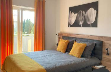 Valkane Beach Apartments - Photo 69