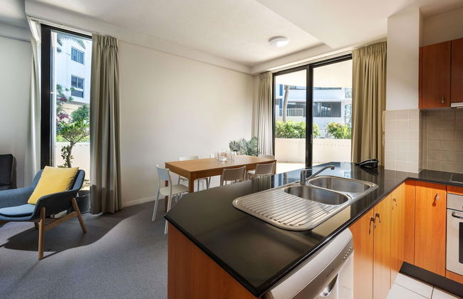 Mantra Coolangatta Beach - Photo 45