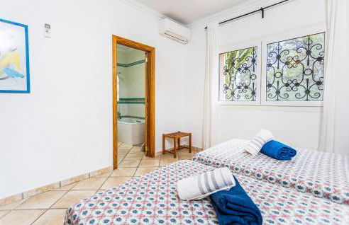 3 Bedroom Awesome Home In Porto Petro - Foto 18