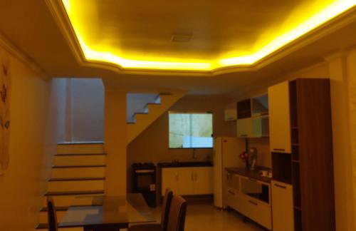 DUPLEX ALTO PADRÃO NO COND. OURO NEGRO - COROADO - Foto 1