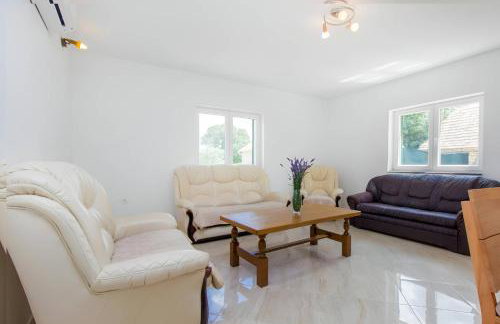 Villa Oasis near Krka Waterfalls - Foto 11