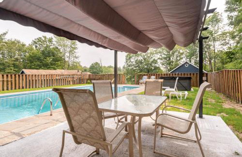 Bethel Woods Retreat - wPool, Hot Tub & Arcade! - Foto 19