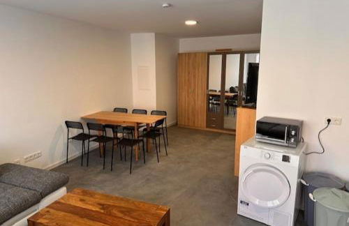 150m2 Maisonette 3 Schlafzimmer 2 Bäder und Balkon - Photo 3