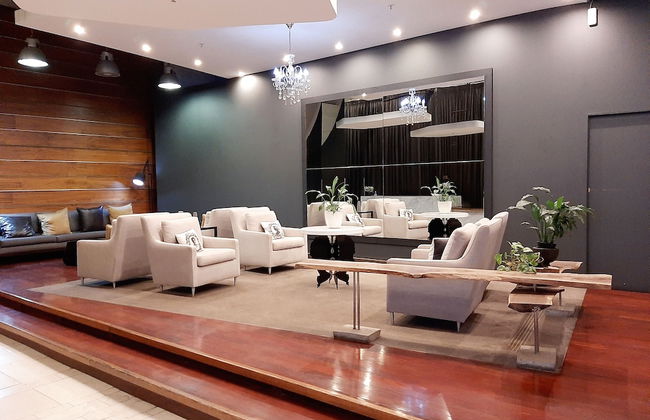 4 on Pritchard - Photo 2