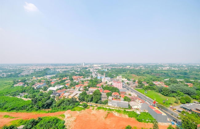 Homey And Modern Look 2Br Transpark Cibubur Apartment - Foto 28