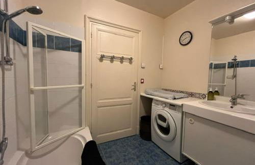 Al Bioule - Maison climatisée avec piscine - Foto 13