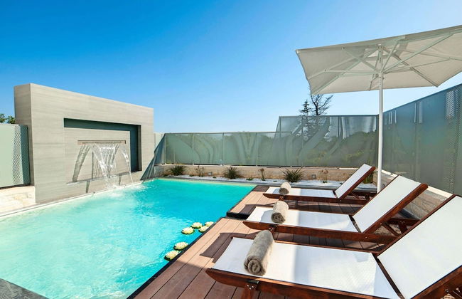 2 New Villas Next Each Other, Pool, Rent Separately or Together at Kournas Lake - Foto 21