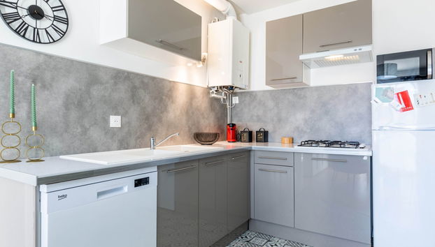 Kitchen / Dining Room