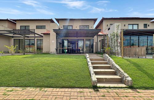 Casa em Condomínio Clube - Ar condicionado - Piscina - Foto 48