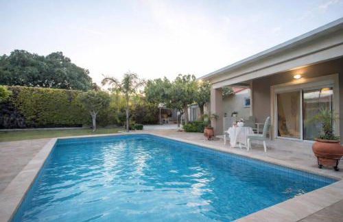 Sea Breeze & Nature villa heated pool - Foto 2