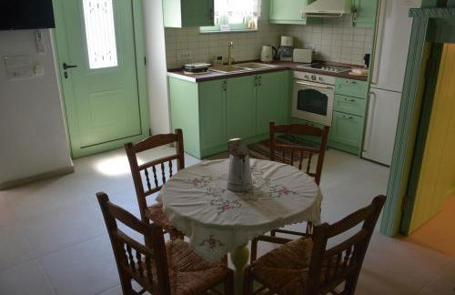 The Priest's Traditional House Kalithies - Foto 33