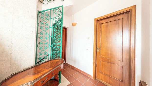 Entrada (vista interior)