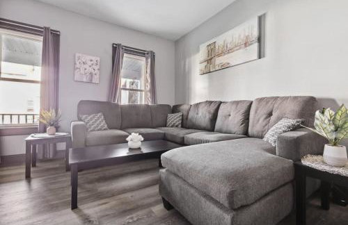 Quiet 3BR Vacation Spot-Minutes to Niagara Falls USA - Foto 23