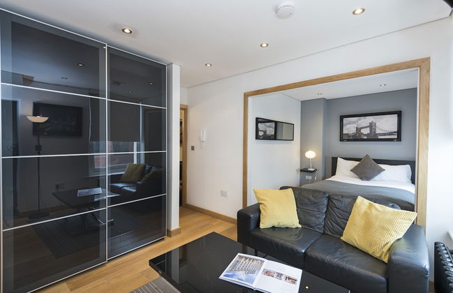 St Paul's by Excel Apartments - Photo 1