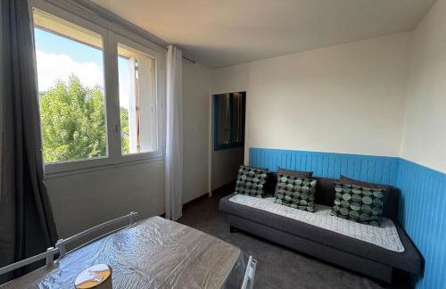 Comfortable apartment at the foot of the beach - Photo 2