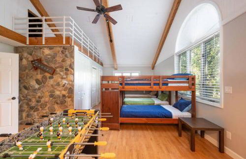 Secluded Waterfront A-Frame Cabin w/ Pvt Lake - Foto 20