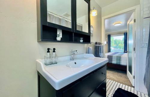 Uniquely styled home minutes to Downtown Sac! - Foto 36