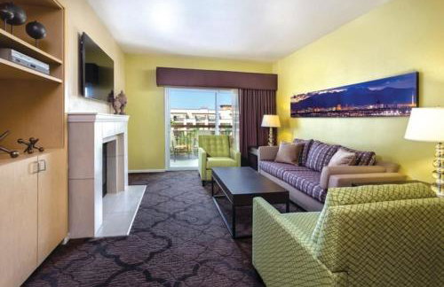 Enjoy Las Vegas Blvd with the Family in 2BD condo with resort lazy river - Foto 20