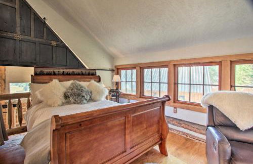 Snow Pine Retreat - Remote Crescent Log Cabin! - Foto 13