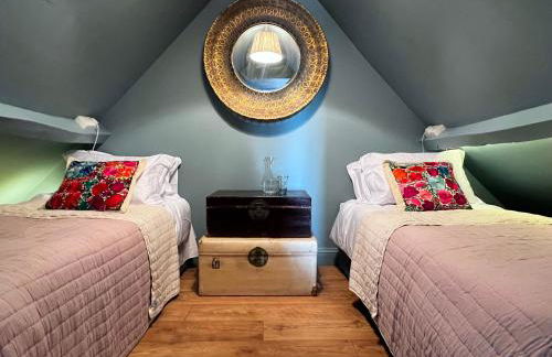 Eclectic Barn - Pergola & Dog-Friendly Garden - Photo 44