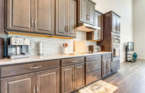 Pool Access Family Gem with Views in St Cloud! - Foto 8