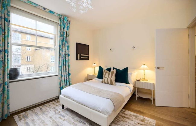 The South Hampstead Hideaway - Stylish 6bdr Home - Photo 22