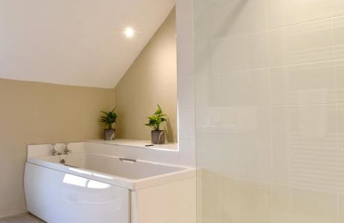 The Ridings - Photo 21