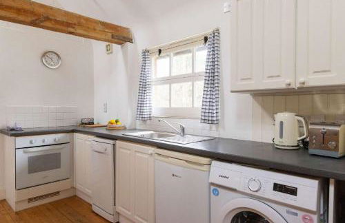 The Dairy - Spacious 3 bed barn in Sidlesham - Photo 10