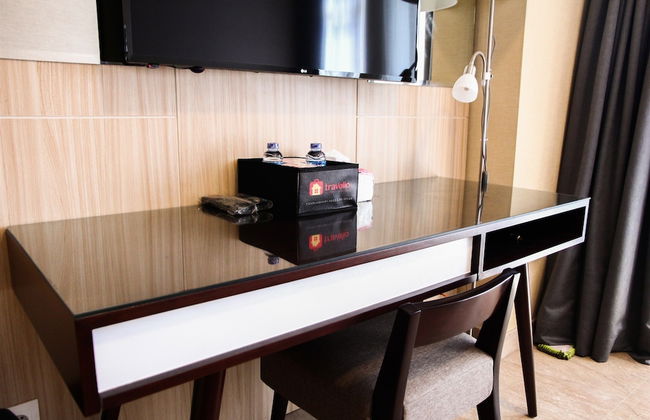 Brand New Studio @ Menteng Park Apartment - Photo 11