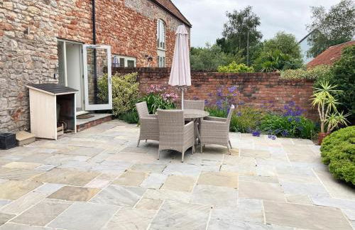 The Byre - Luxury Barn, near Wells, Somerset, pool, gym - Photo 29