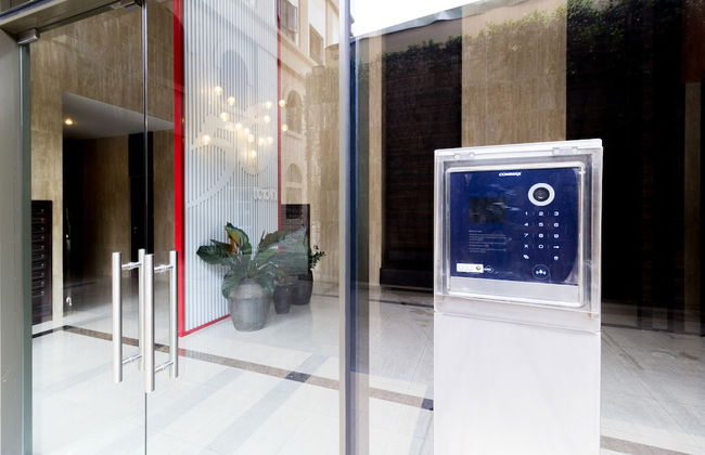 Christina's Saigon - Icon 56 Apartment - Photo 17