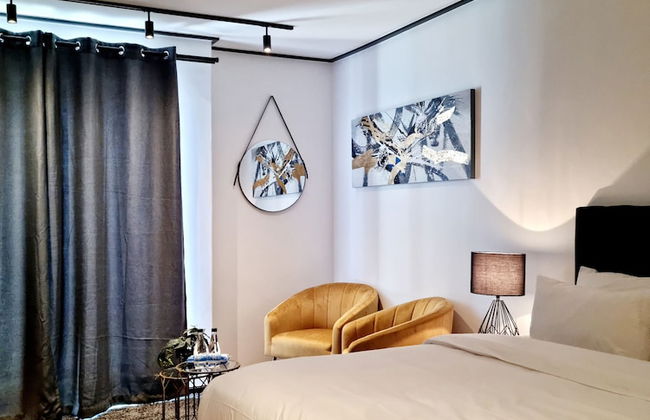 9 Palms by Smart City Stays - Photo 2