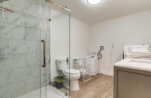 Walk to Beach and Lake Access Cozy Redmond Apt! - Foto 17