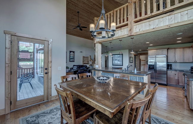 Holy Terror Chalet at Terry Peak - Foto 21