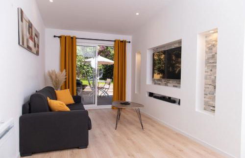 Appartement 70m2 hyper centre avec baignoire balnéo - Photo 1