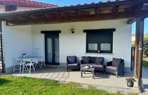 APARTAMENTOS LOS MANZANOS - Photo 9